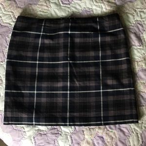 Tommy Hilfiger plaid skirt